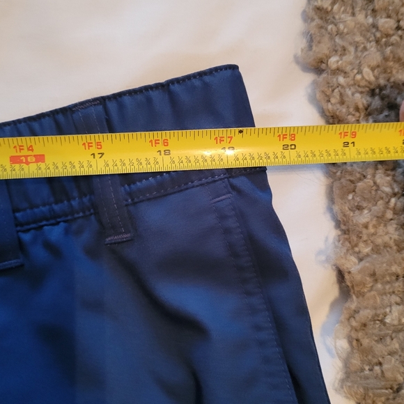 Columbia Blue Athleisure Mens Shorts Size 42 - Picture 5 of 10